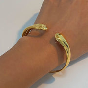 Nova Flow Cuff