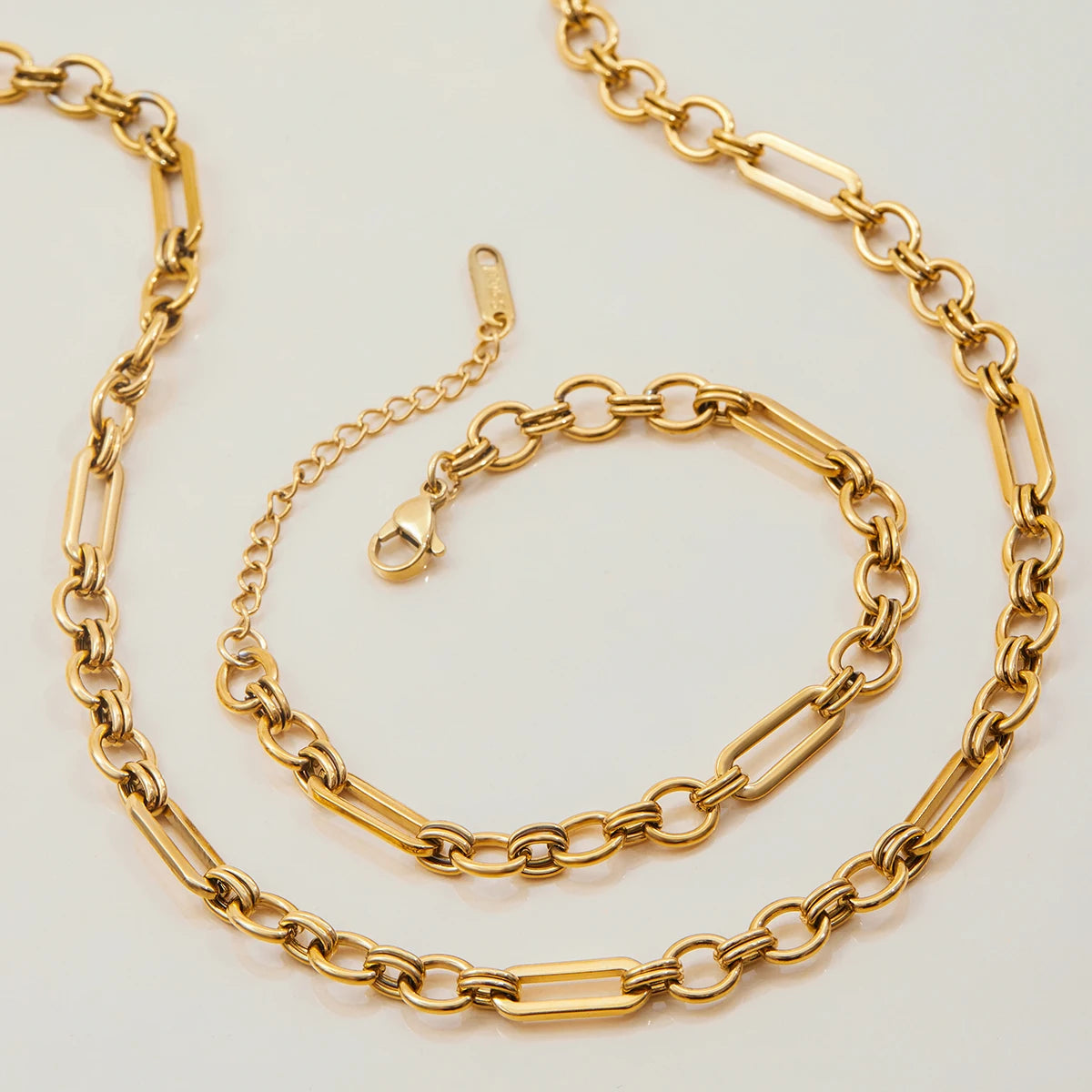 Golden Links
