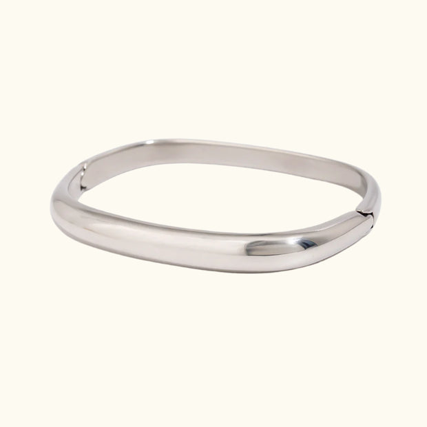 Silver Minimalist Bangle