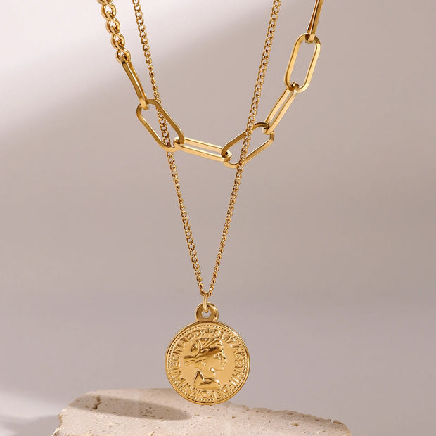 Layered Coin Pendant Necklace