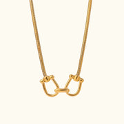 Vera Knot Necklace
