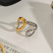 Abstract Twist Ring